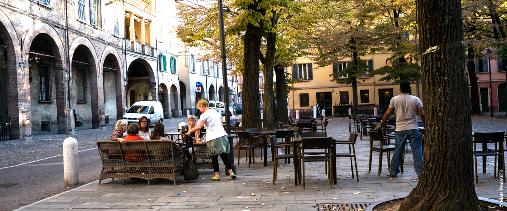 piazza fontanesi.jpg